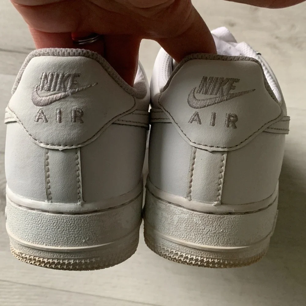Nike Air Force 1 shoes size 7 Y sneakers white unisex‎